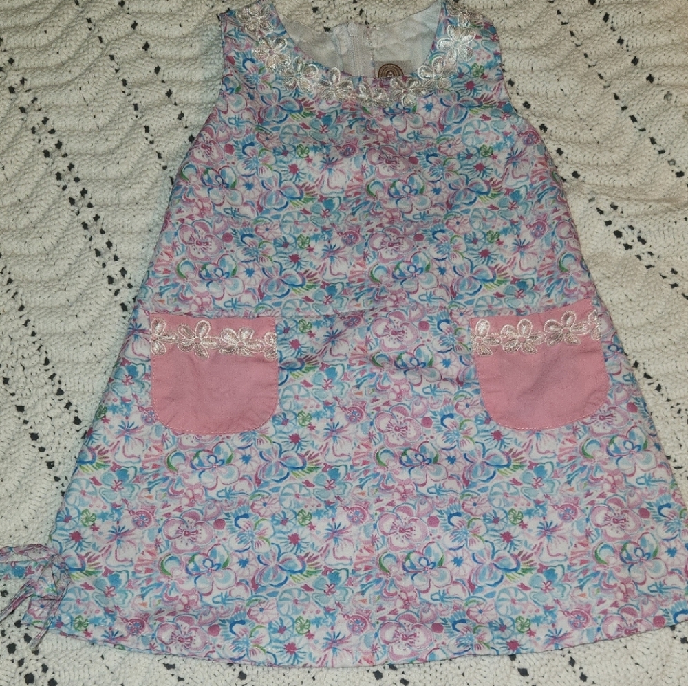 Floral Sleeveless Dress with Pink Pockets